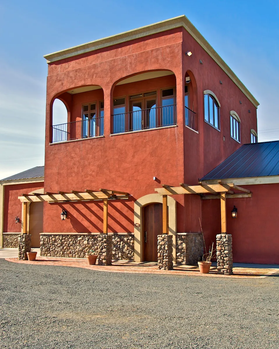 TERO Estates Windrow Vineyard Tasting Room